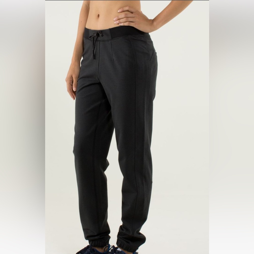 Lululemon bliss break sweatpant